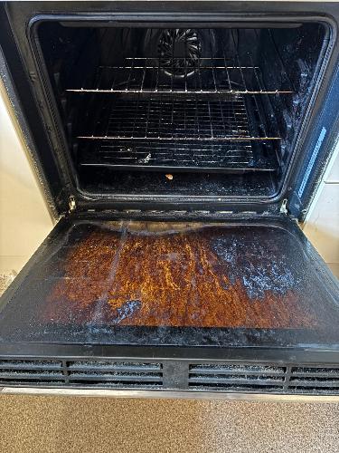 How Long Does A Professional Oven Clean Take Wondering how long a professional oven clean takes? Find out what's involved, why the time can vary from oven to oven, and what you can expect from Gorilla Clean.